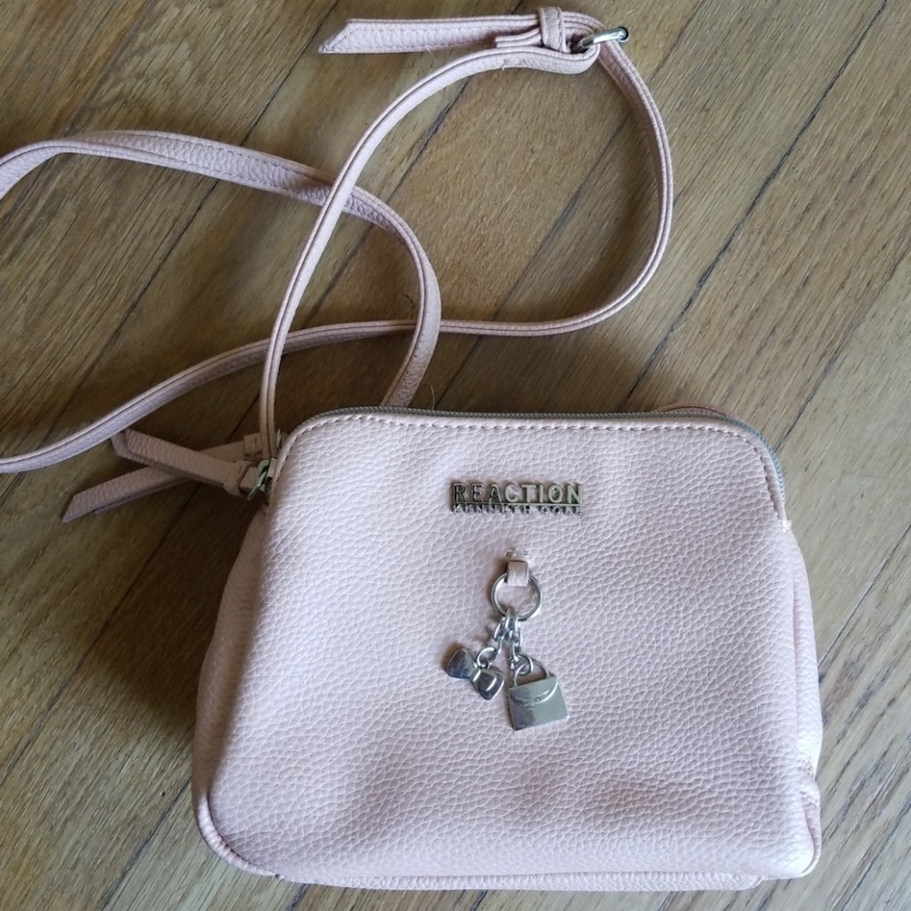 Kenneth Cole crossbody